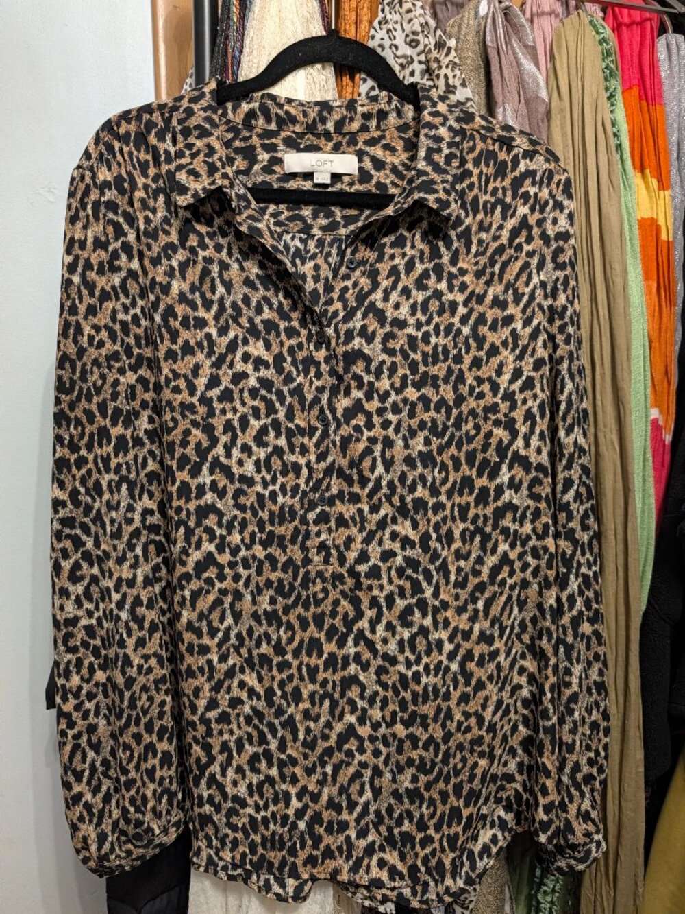 Ann Taylor Loft leopard print blouse